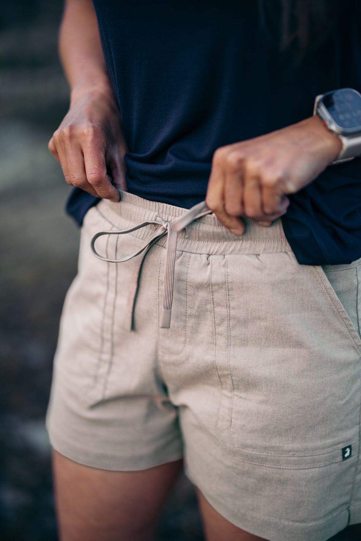 Voyager Shorts - Sand