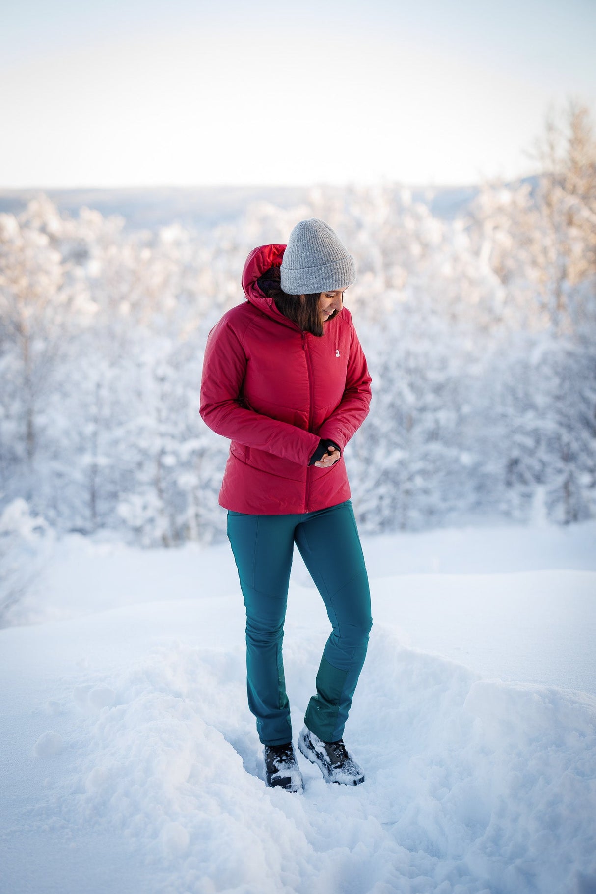 Elevate Insulated Jacket - Ruby