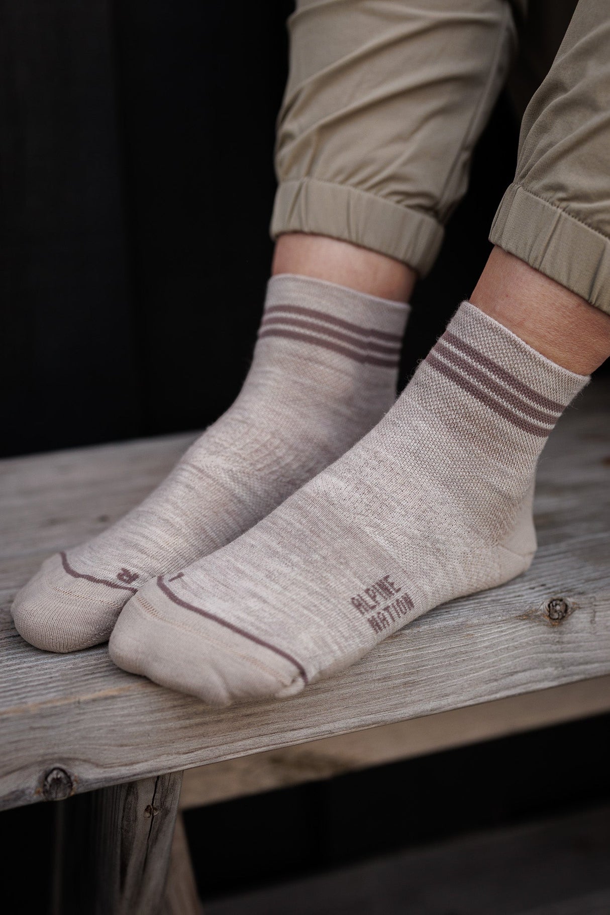 Seceda Light Merino Mid Crew Socks Dune
