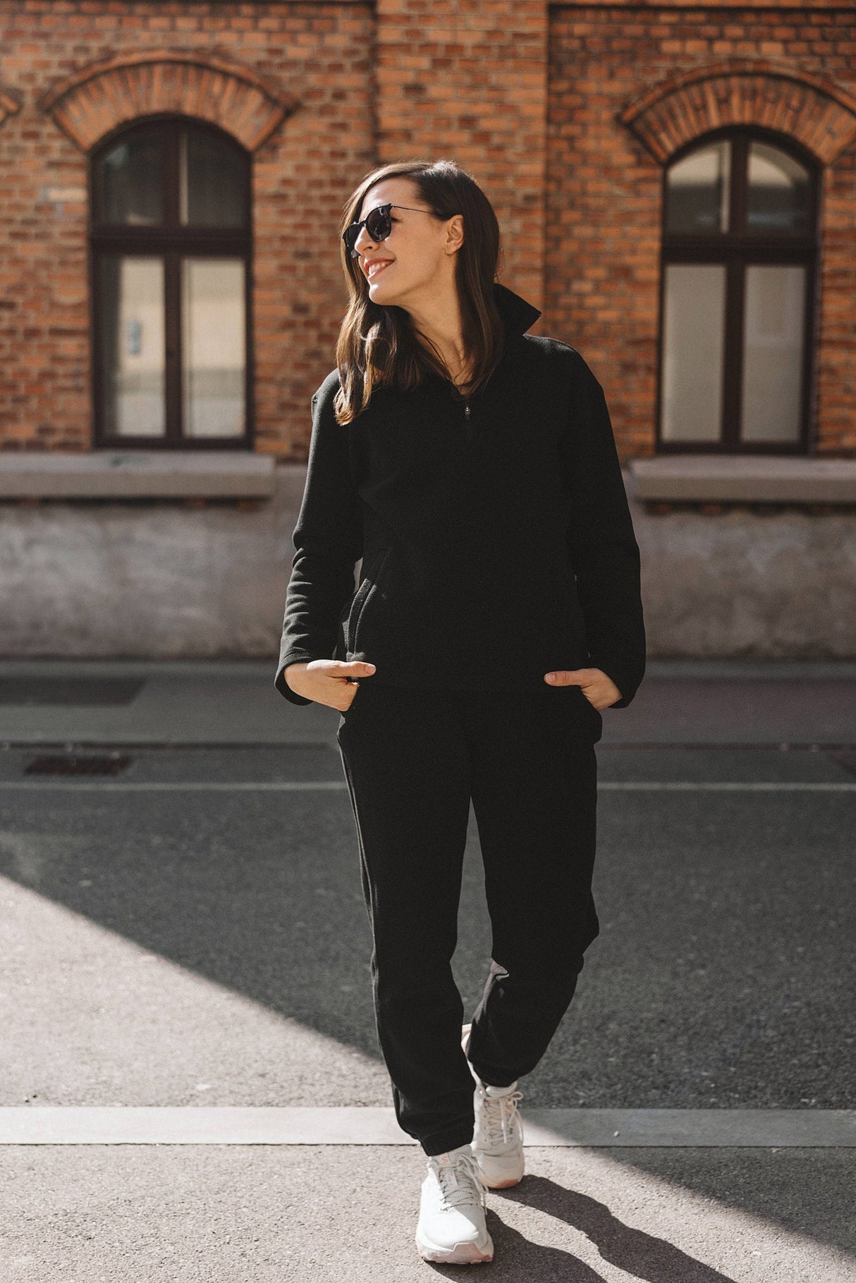 Apres Sweater - Blackout