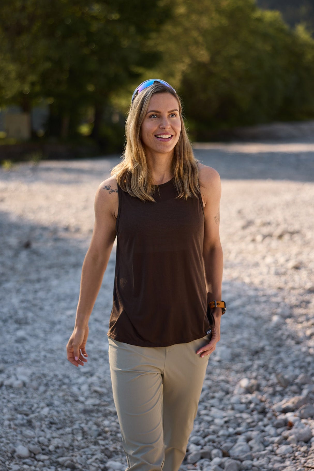Vagabond Open Back Tank Top - Espresso