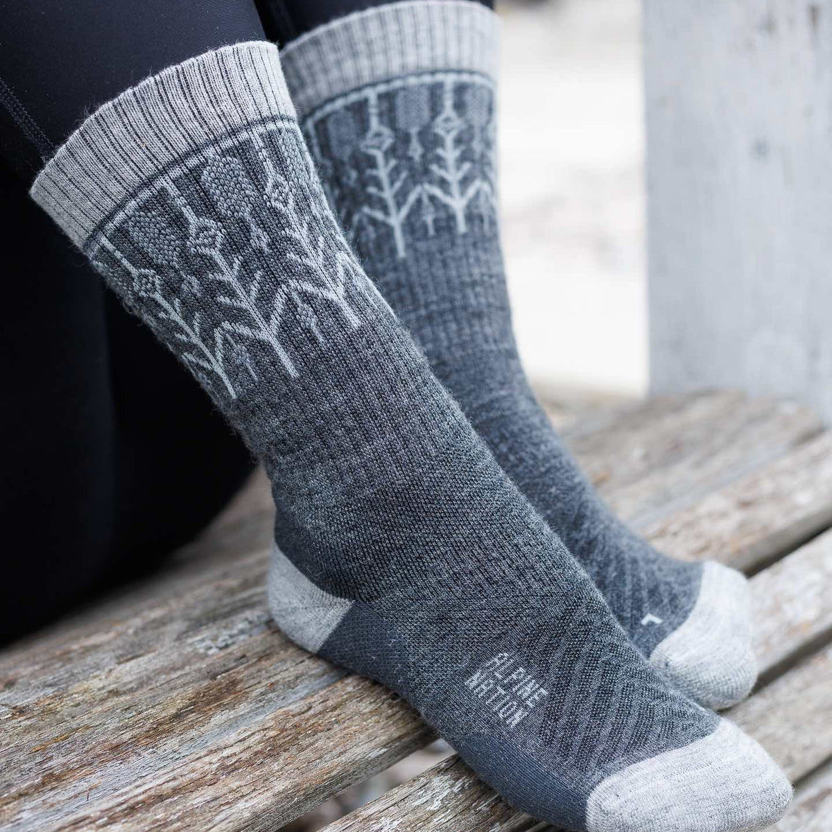 Ffe Nationalism Abisko Merino Socks - Nightfall – Alpine Nation Outdoor Clothing