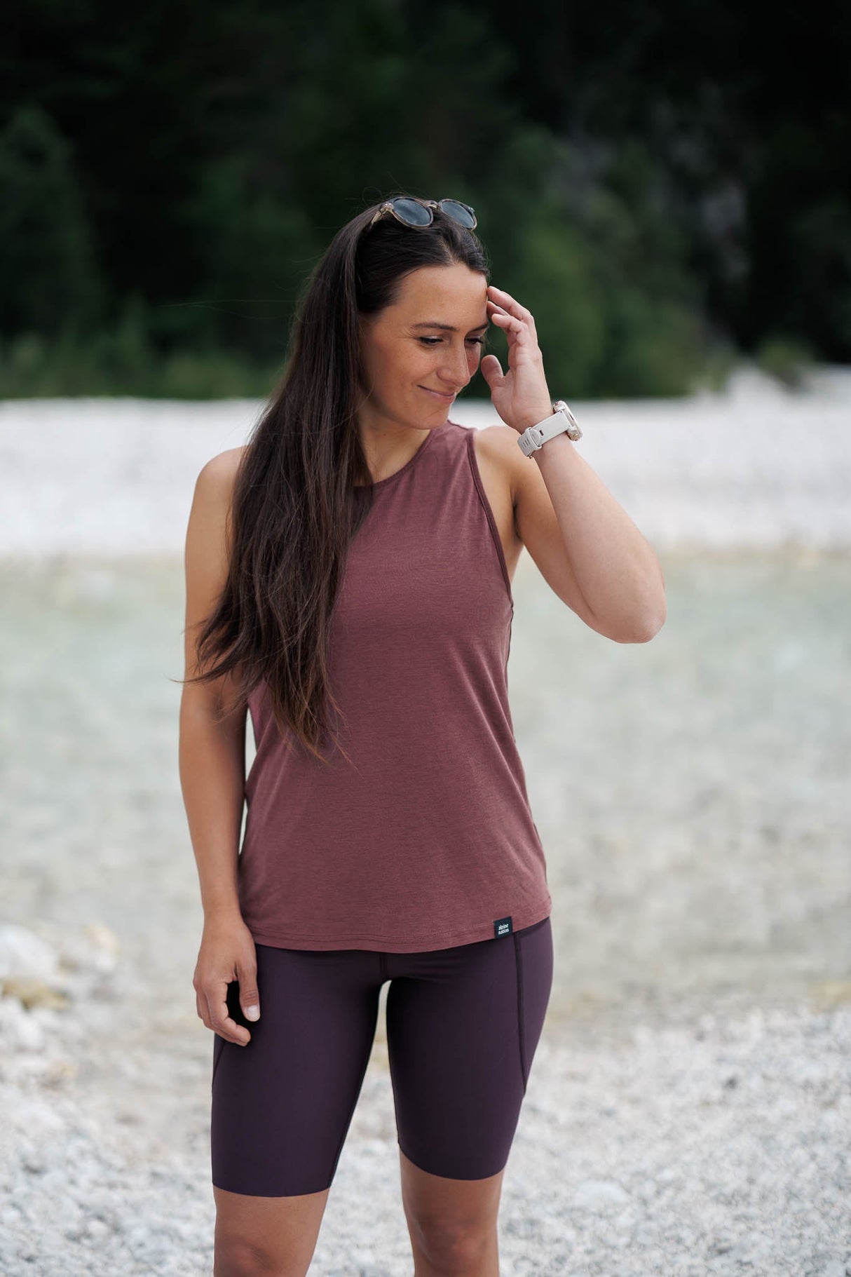 Vagabond Open Back Tank Top - Rosewood