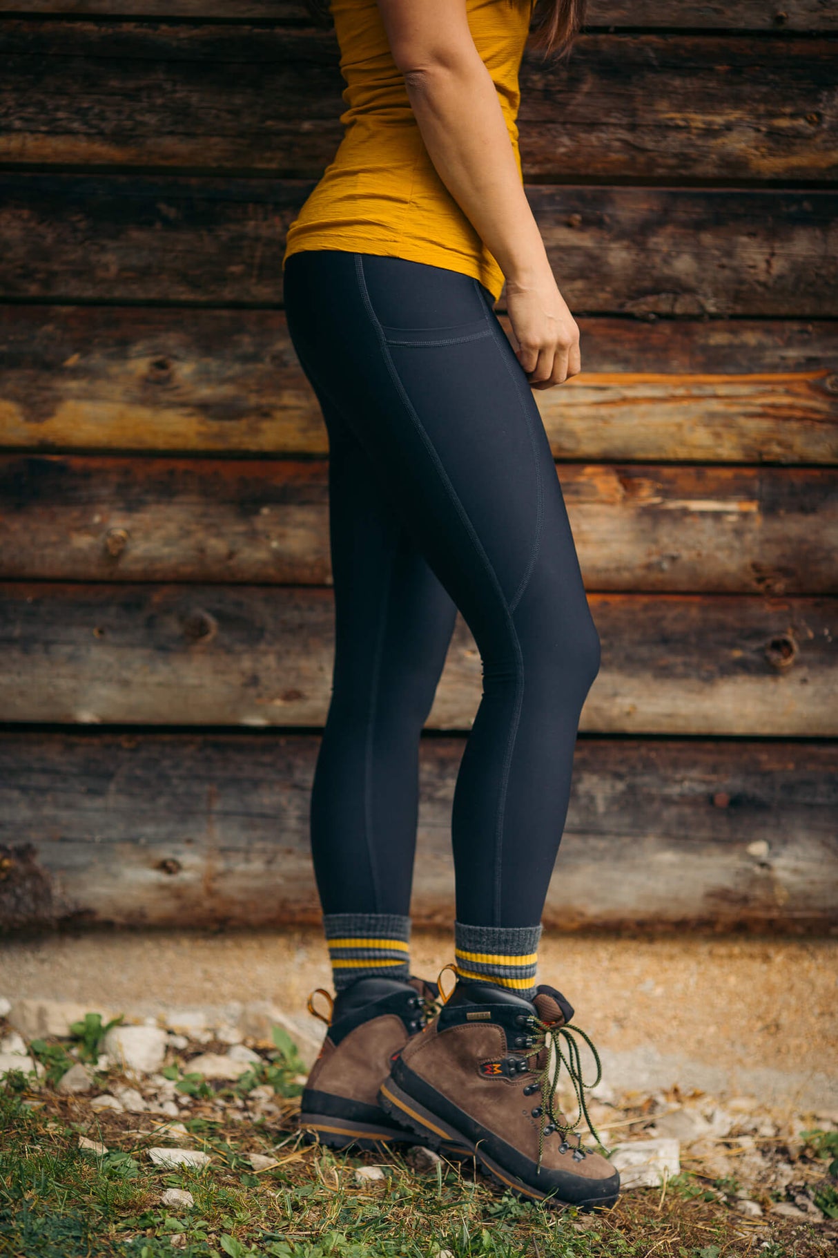 Summit Pocket Leggings Blackout