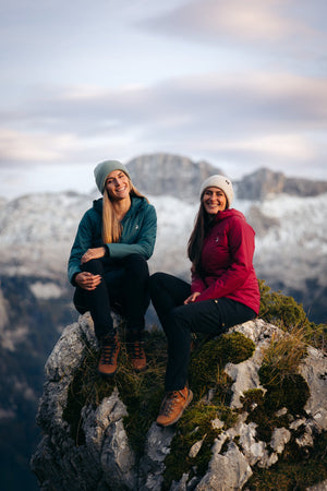 Elevate Insulated Jacket - Ruby