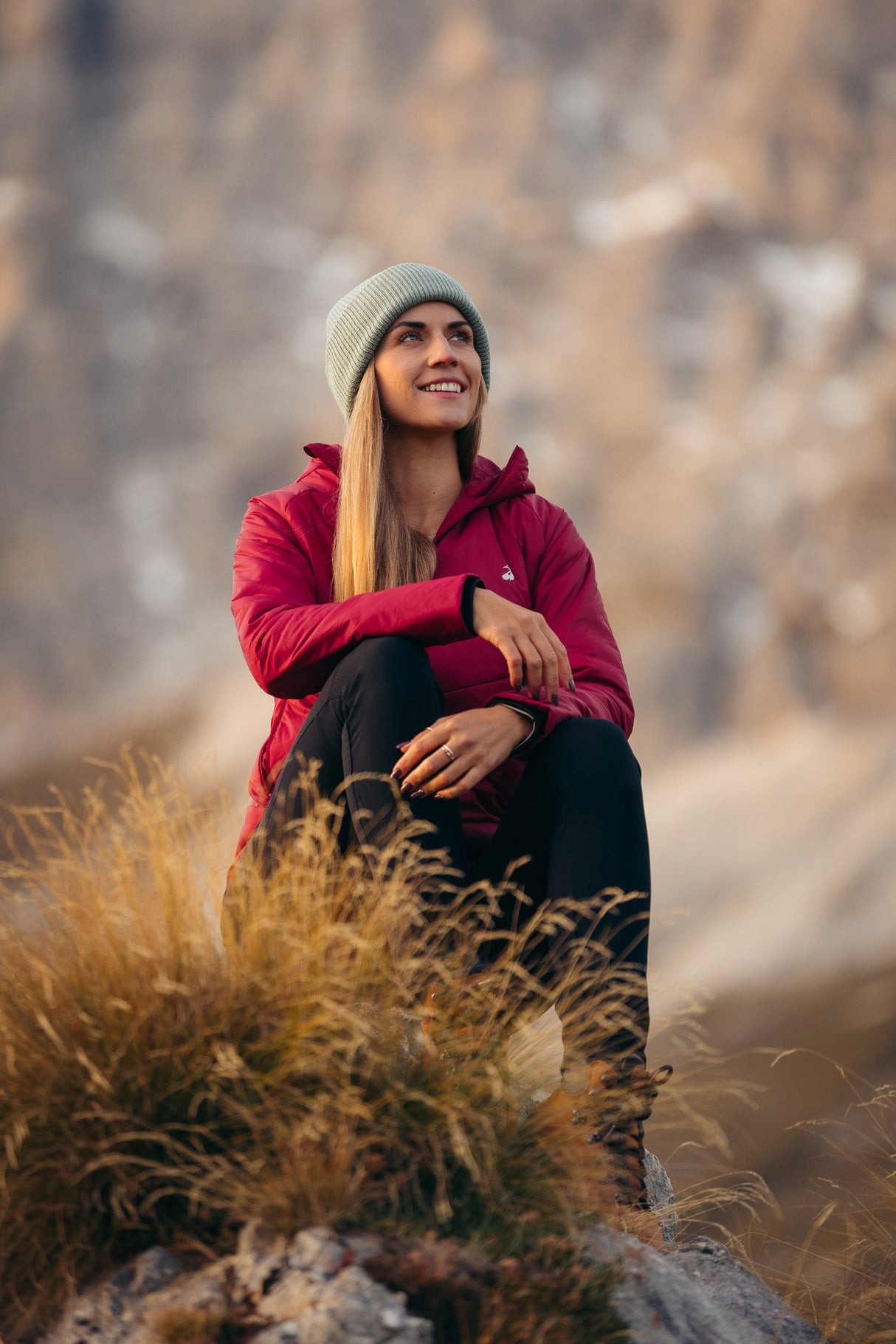 Elevate Insulated Jacket - Ruby