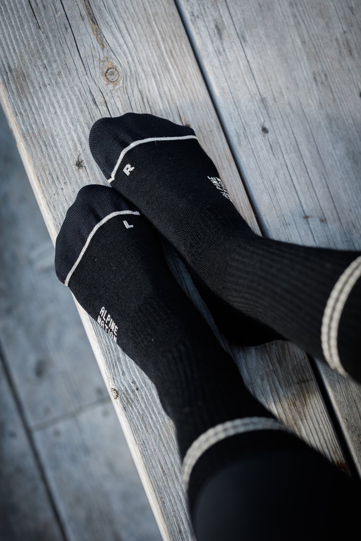 Seceda Light Merino Crew Socks Onyx