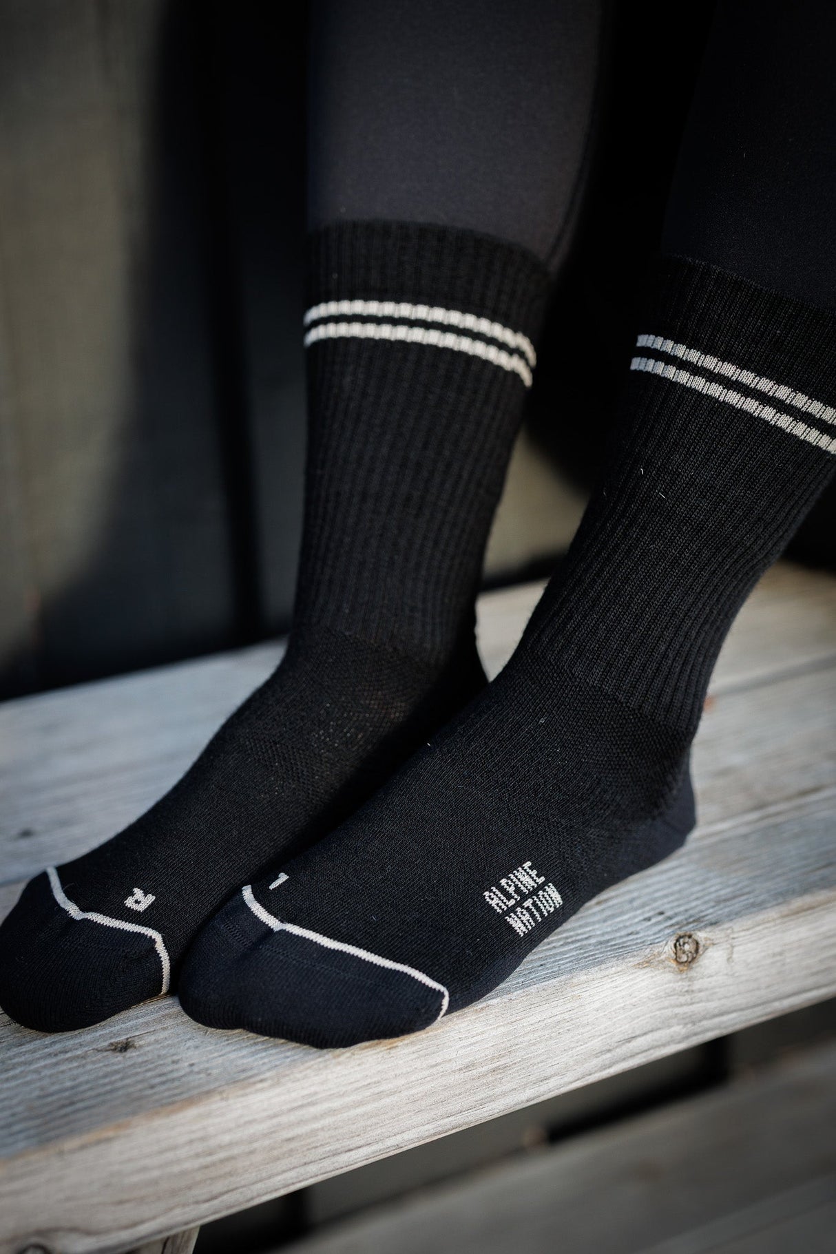 Seceda Light Merino Crew Socks Onyx