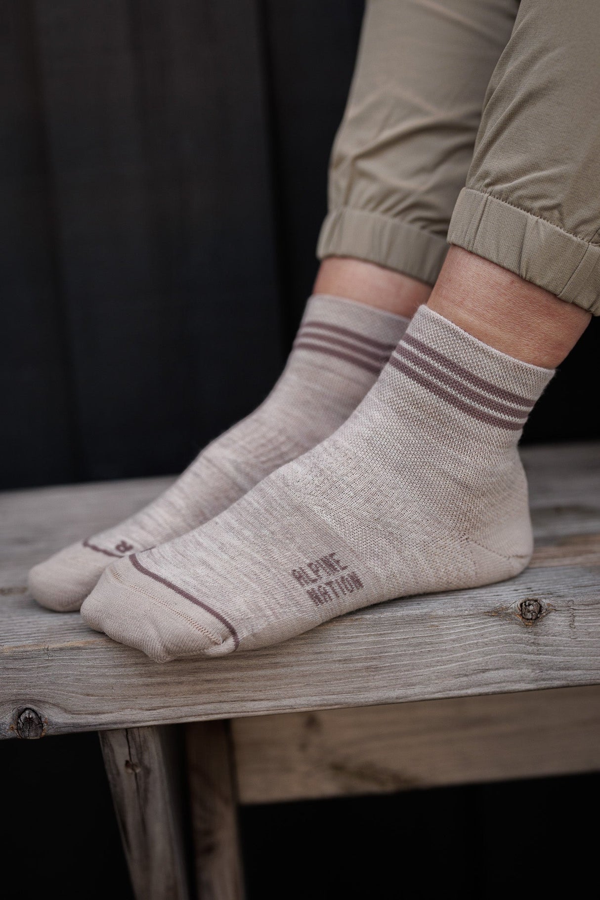 Seceda Light Merino Mid Crew Socks Dune