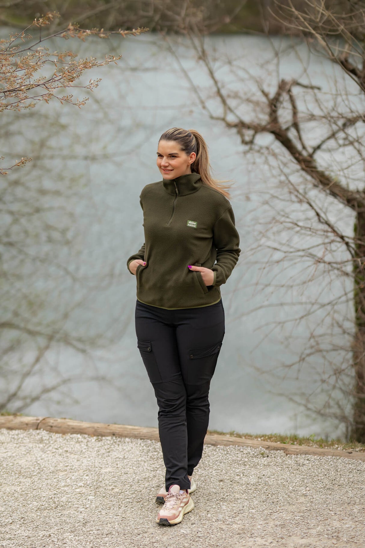 Atlas Fleece Sweater Moss Green