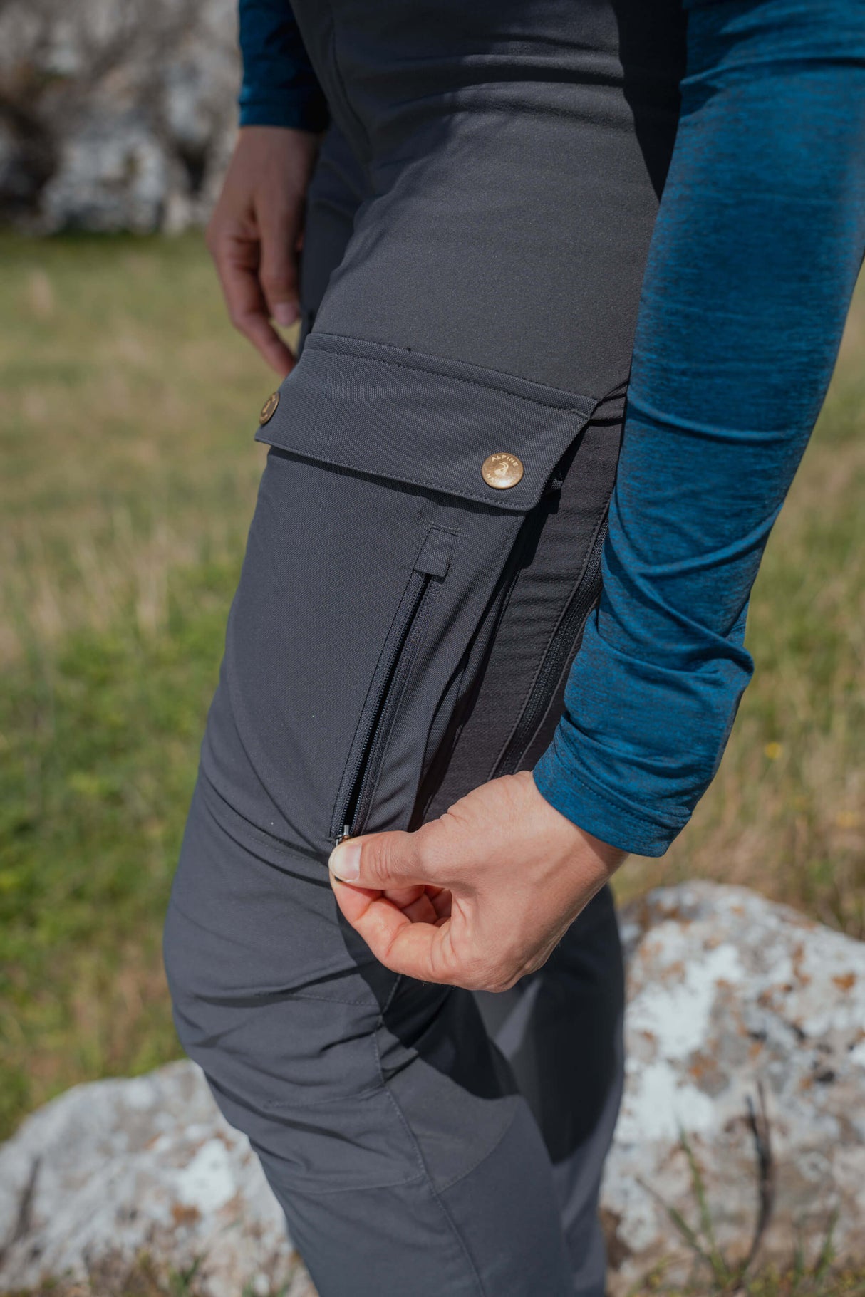 Explorer Hiking Pants - Carbon Grey