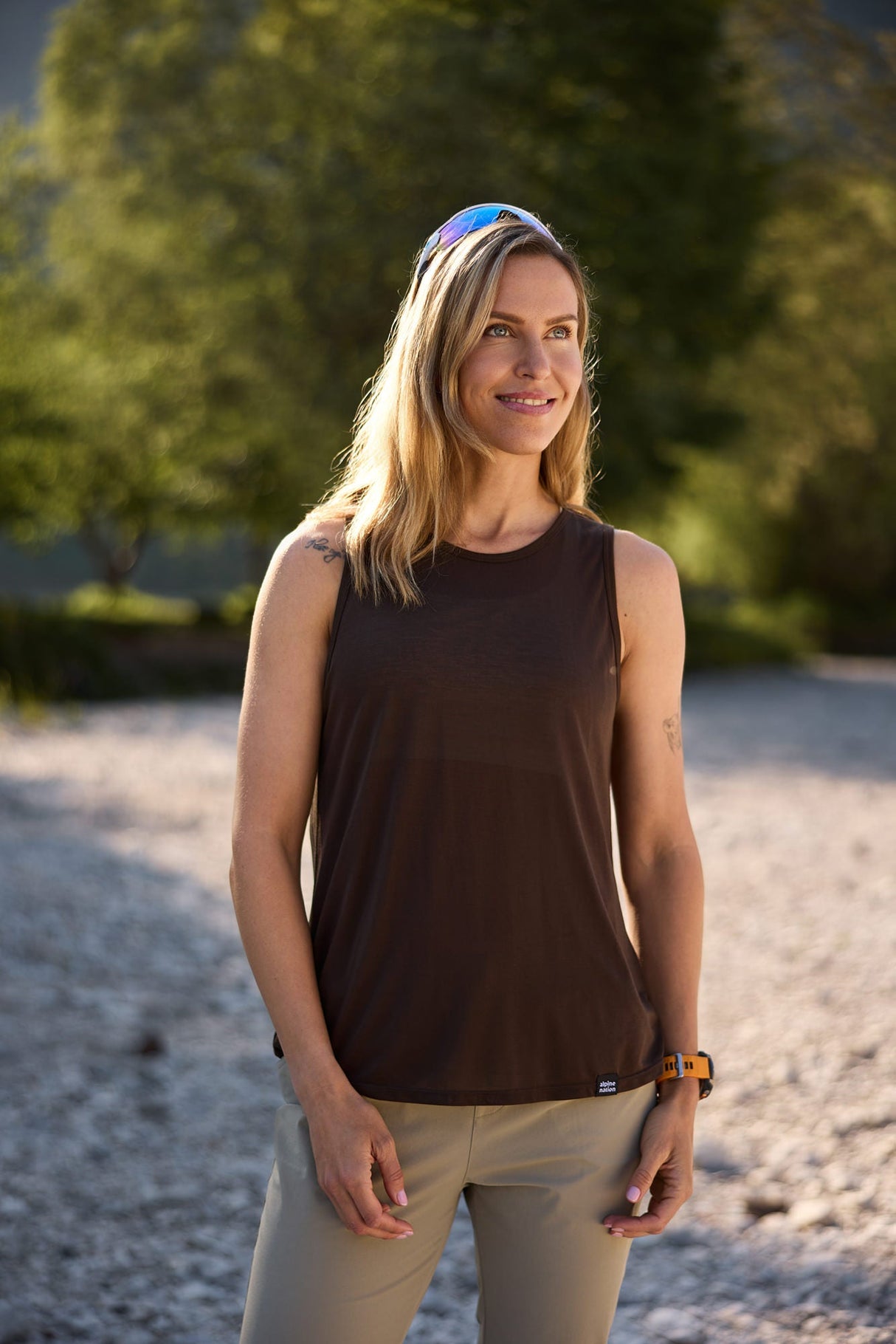 Vagabond Open Back Tank Top - Espresso