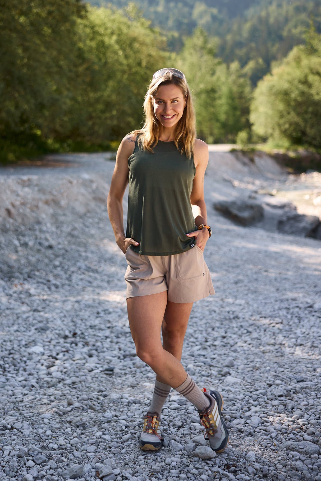 Vagabond Open Back Tank Top - Forest Green
