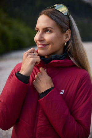 Elevate Insulated Jacket - Ruby