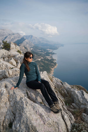 Momentum Sweater Deep Forest